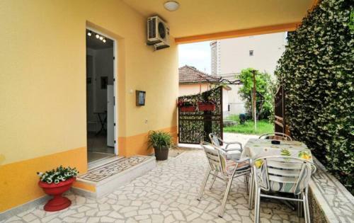 Busola Apartments