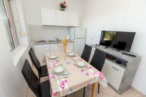 Apartments Grozdana