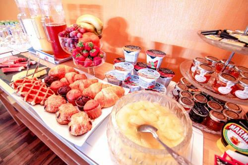 Hostal Harmony Hotel Guest Accommodation