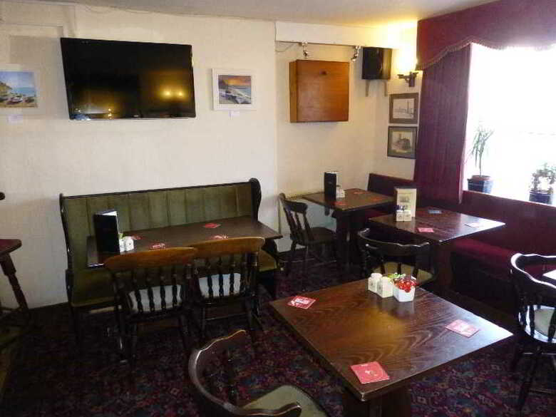 Hostal Wellington Hotel