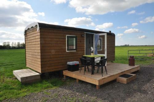 Bed & Breakfast Your Cozy Waggon At The Cows' Paradise