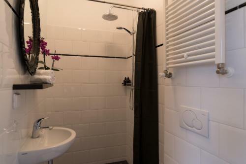 Bed & Breakfast Canal House The Tannery Amsterdam