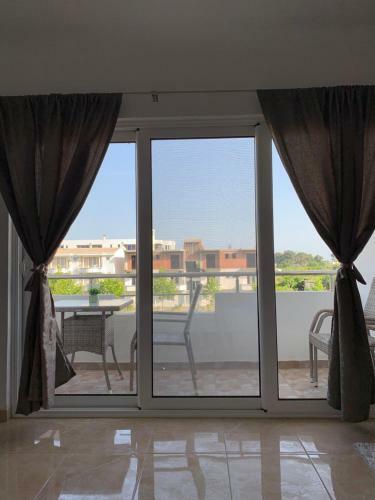 Apartamento Cekaj Palace
