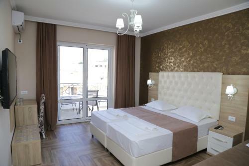 Hotel Metropolis