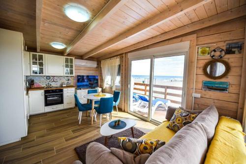 Apartamento The Beach House With The Magical Sunsets