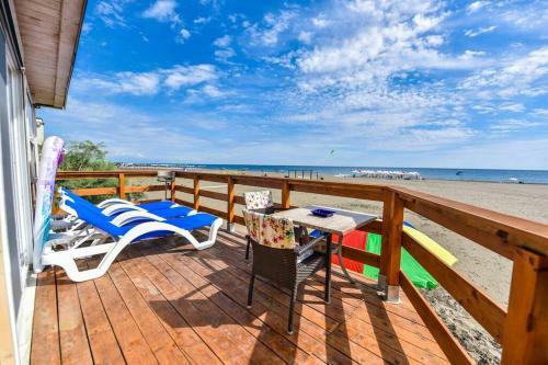 Apartamento The Beach House With The Magical Sunsets