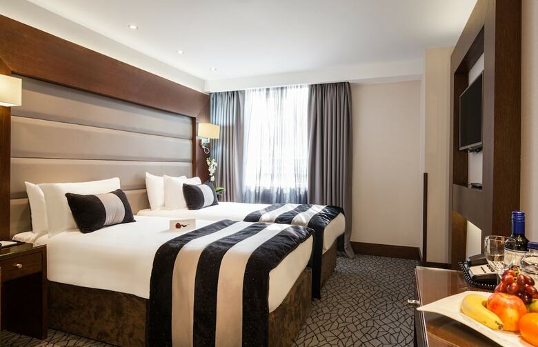 Hotel Park Grand Paddington Court