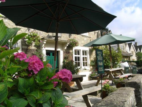 Posada Neeld Arms