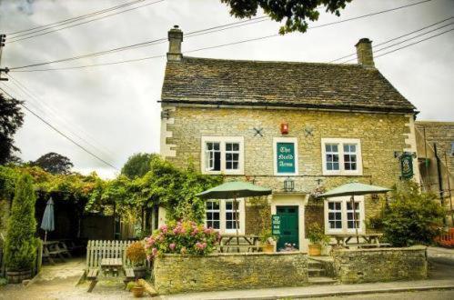 Posada Neeld Arms