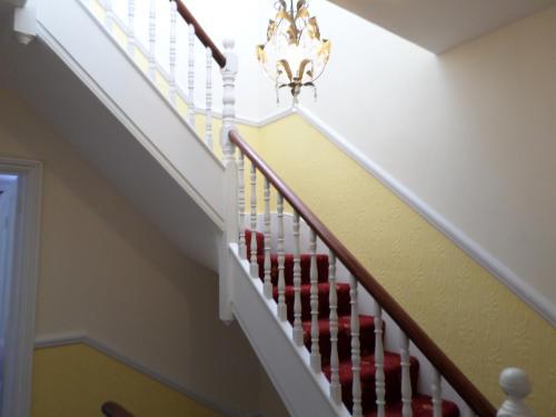 Hostal Atini Guest House