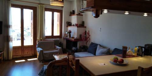 Traditional Mountain Apartment