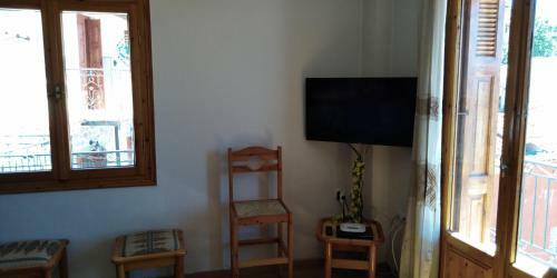 Traditional Mountain Apartment