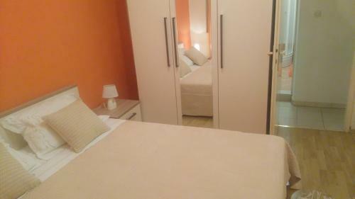 Apartment M&m