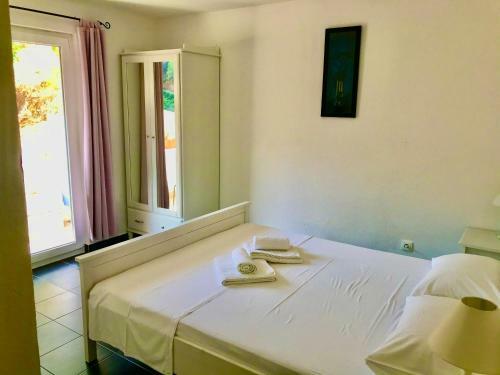 Stiniva Bay Villa