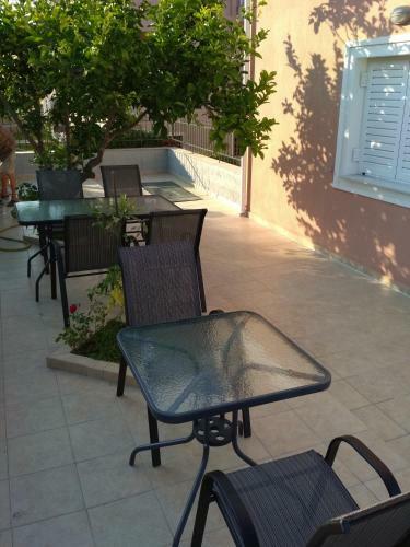 Apartments Onar