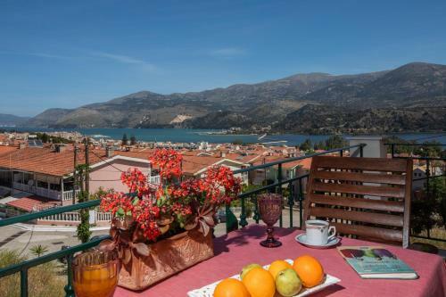 Alkithea, Cozy Apartment With Amazing Sea View