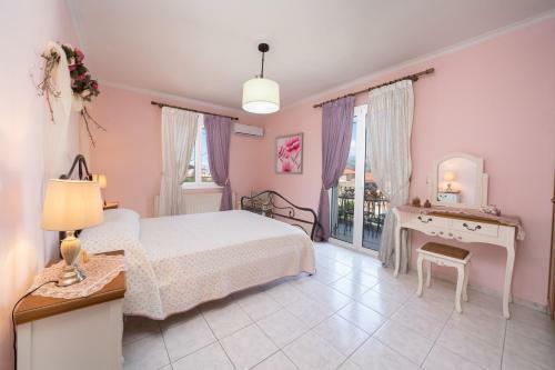 Aigli Elegant Sea View Apartment In Argostoli