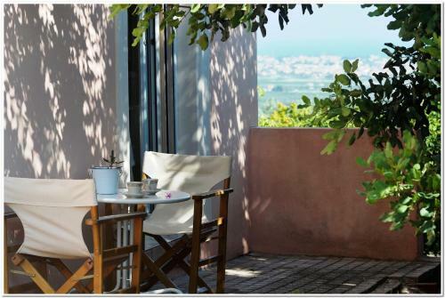 Cozy Guest House With Great View In Ancient Corinth