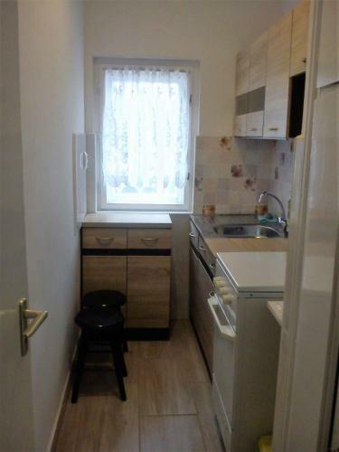 Apartment In Cserkeszolo/ostungarn 37908