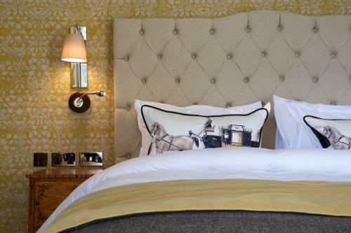 Storrs Hall Hotel