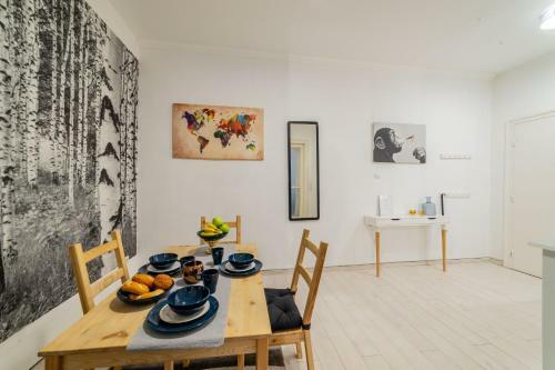 Del Mar Apartment