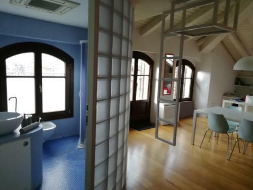 Apartamento Mansarda Del Sole, Nel Cuore Di Aosta