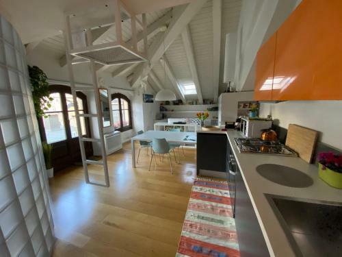 Apartamento Mansarda Del Sole, Nel Cuore Di Aosta