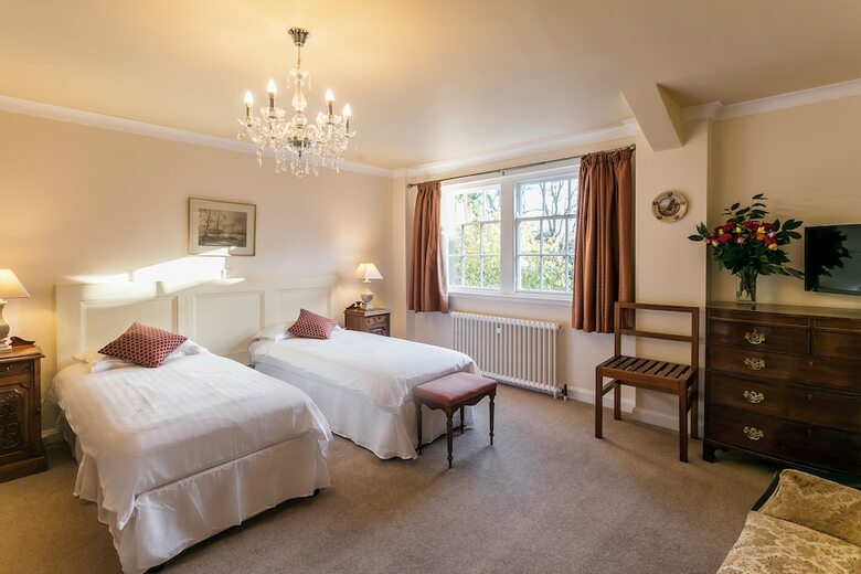 Ednam House Hotel