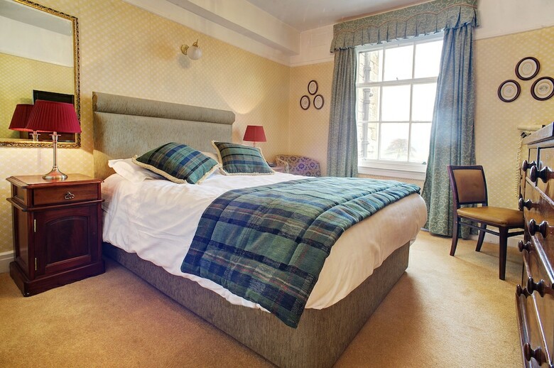 Ednam House Hotel