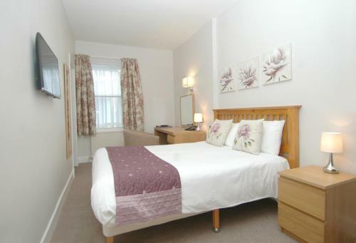 Cross Keys Hotel, Kelso