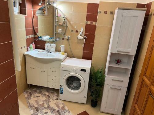 Anna Gy�ngye Apartman Debrecen