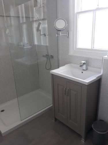 Hostal New Hall Bank