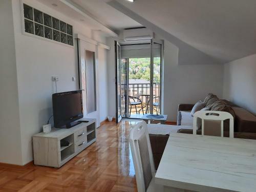 Oggy Apartment