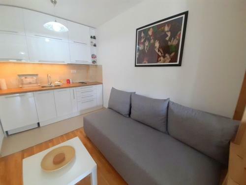 Axa Apartman