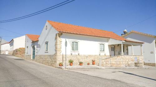 Rustic Holiday House In The Natural Park