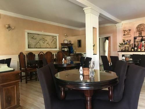 Hostal Sport Residence