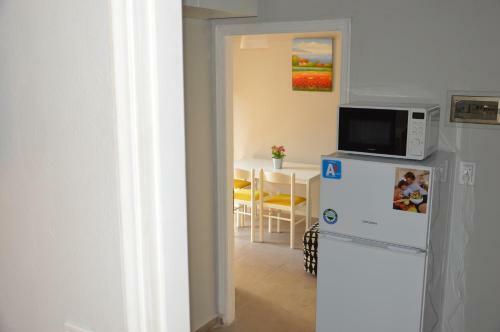Daisy Apartment