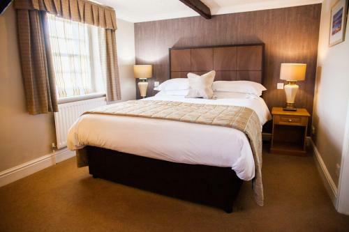 Trout Hotel