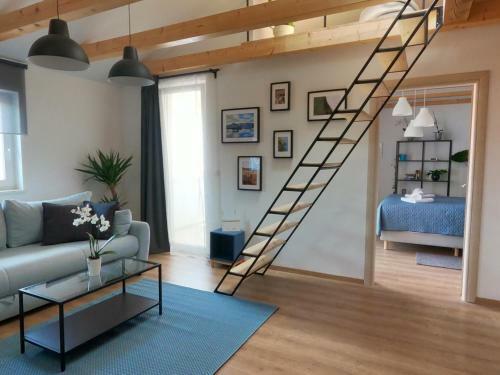 Gavan Apartment