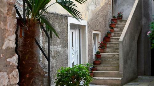 Hostal Modern Studio In Old Town