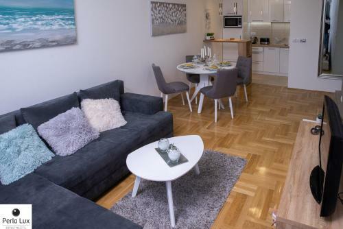 Perla Lux Apartments