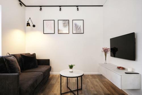 Owls Hill Apartment