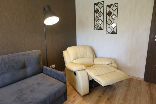 Modern 2 Rooms Apartment