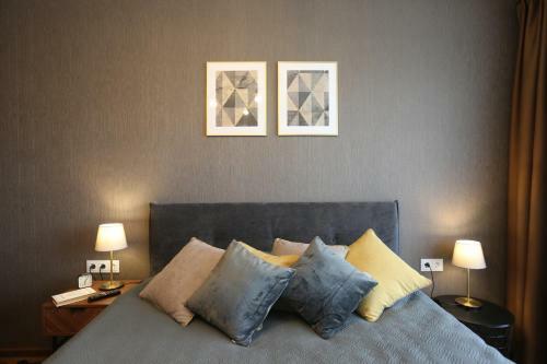 Modern 2 Rooms Apartment