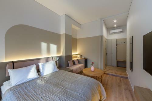Laisves Ave. Apartments Mini