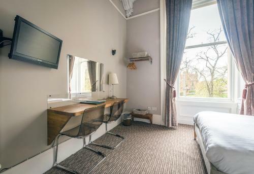 Hostal The Belhaven Hotel
