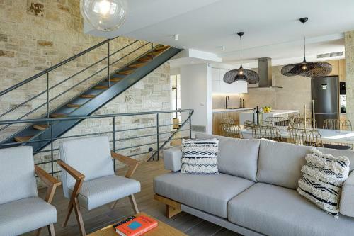 Oneiric Exclusive Villas