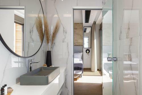 Oneiric Exclusive Villas
