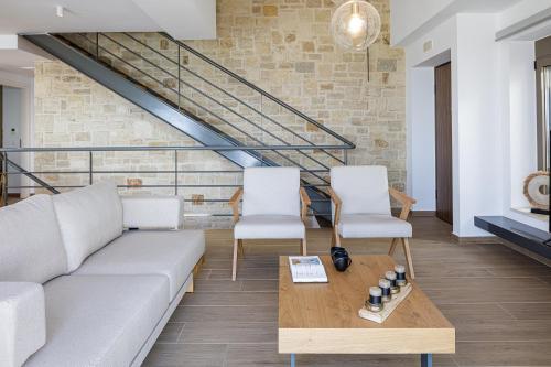 Oneiric Exclusive Villas