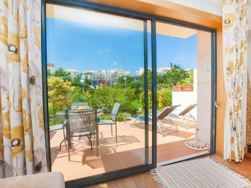 Fabulous Pool Side Corcovada Apartament